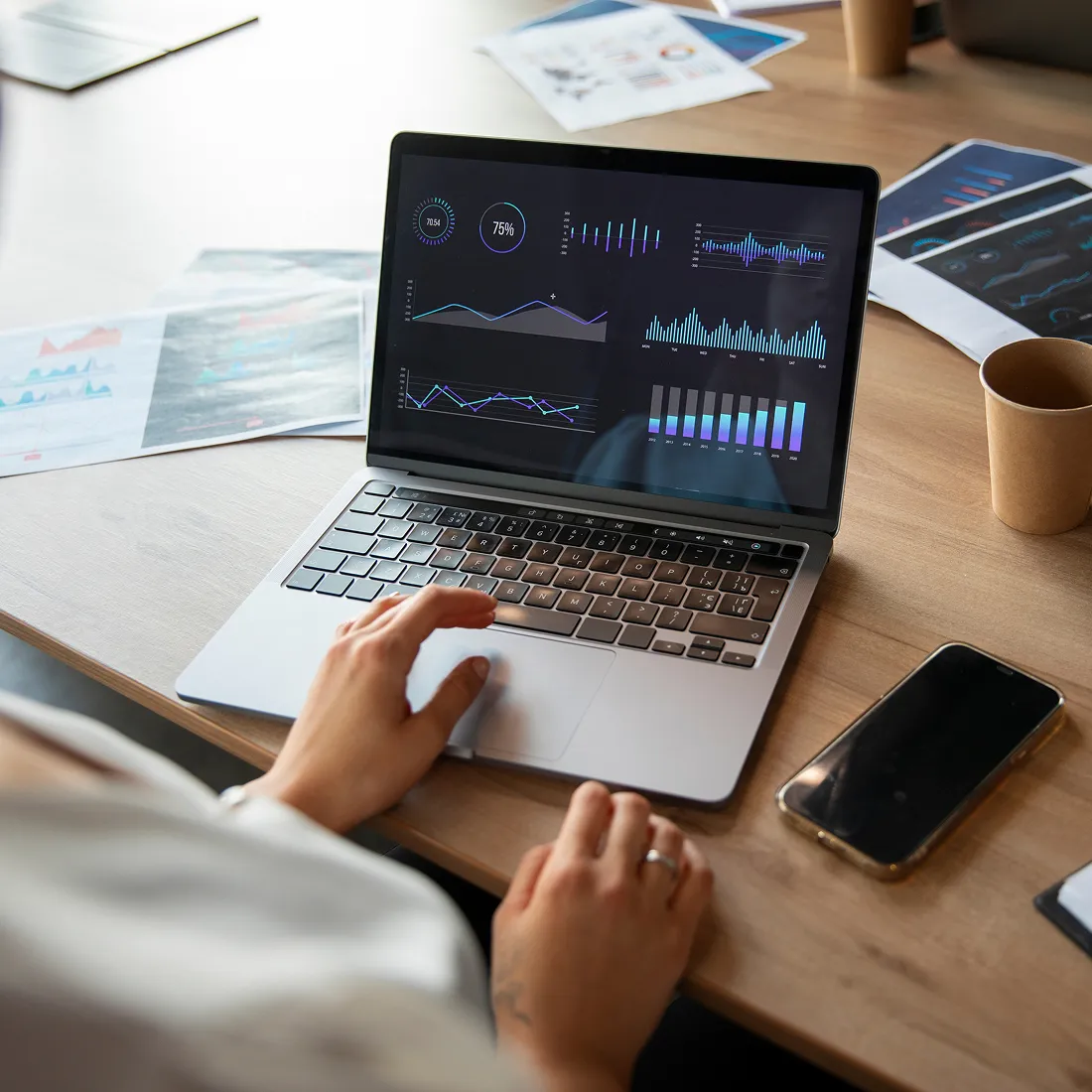 Data-Driven подход в разработке продукта: SQL и Yandex DataLens